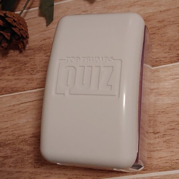 Brand New FRIENDS TV series Quiz table board game with a twist - Picture 4 of 5